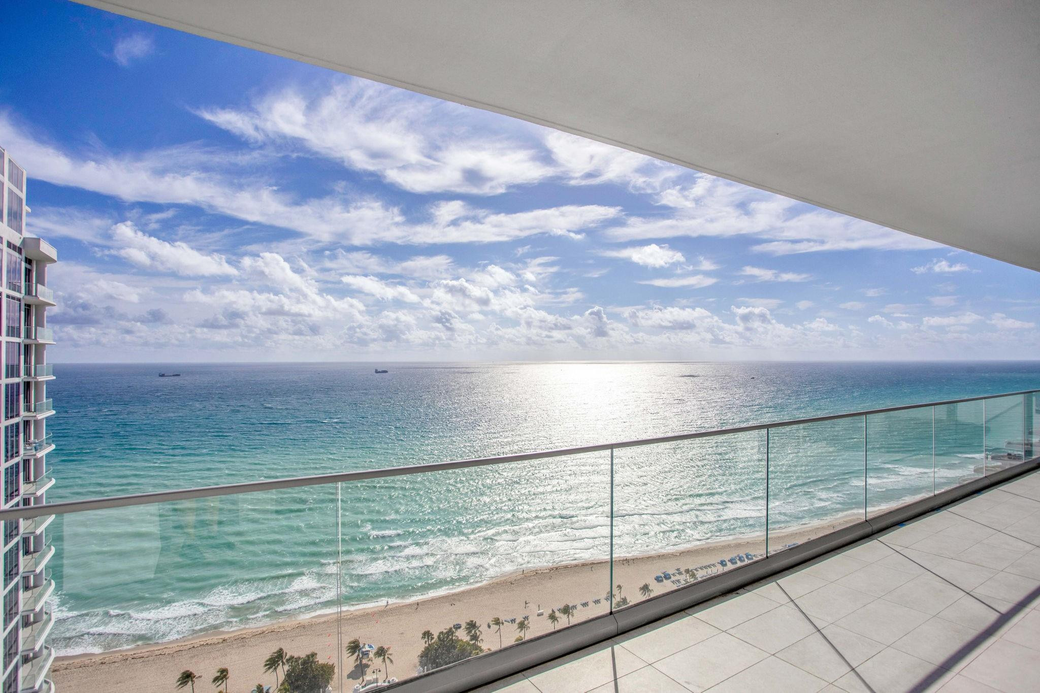 Fort Lauderdale photo 2