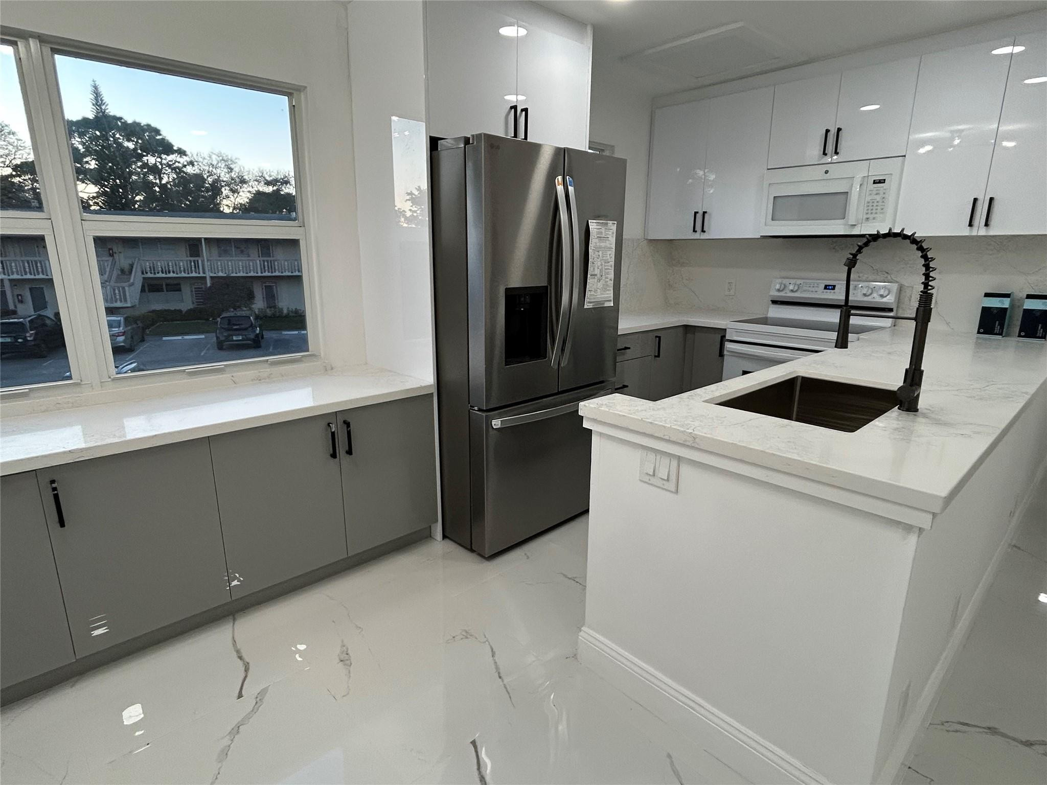 Deerfield Beach photo 1