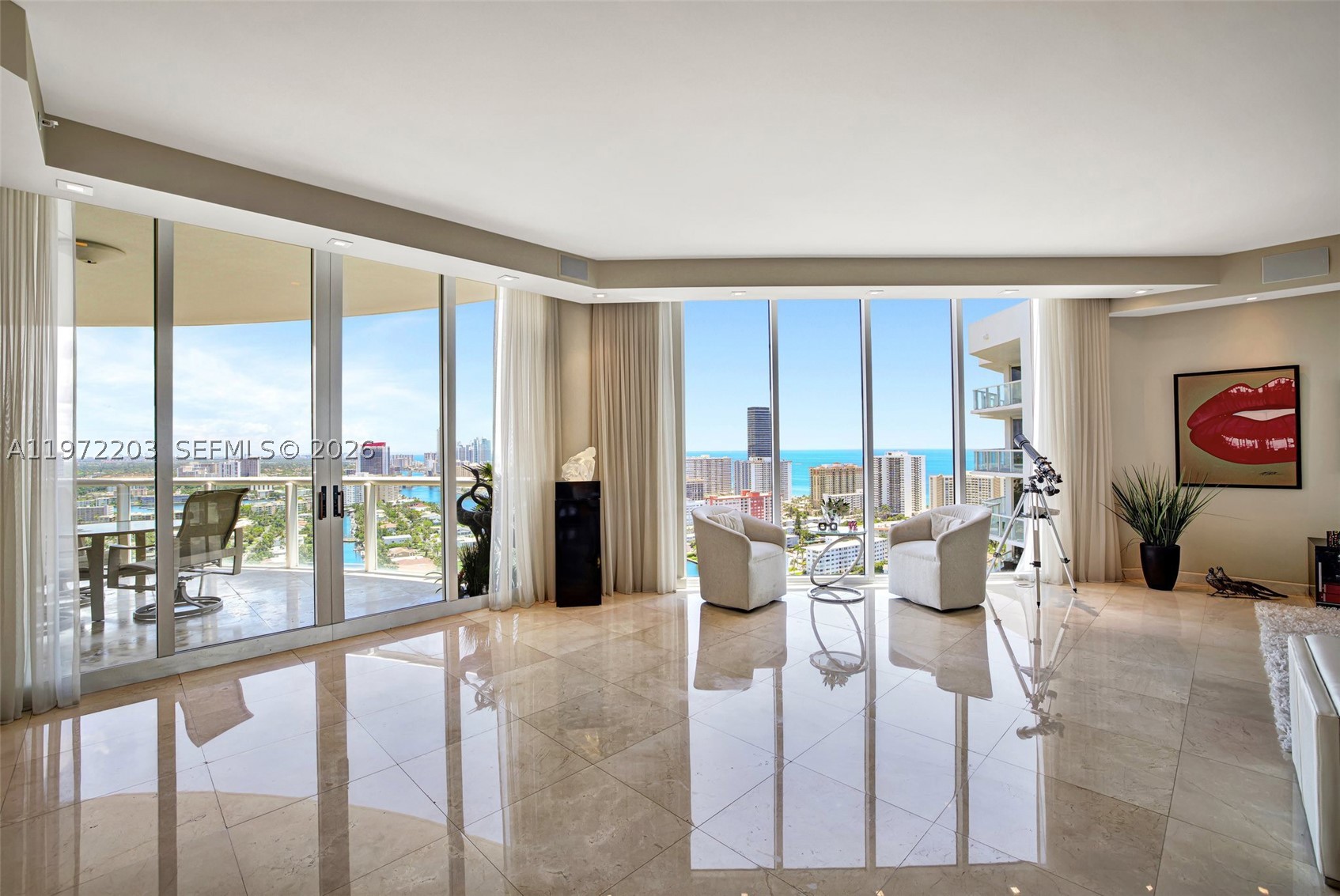 Aventura photo 4