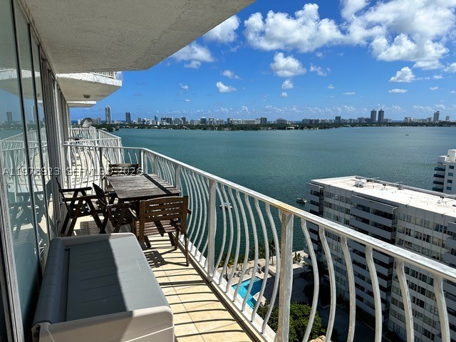 North Bay Village photo 3