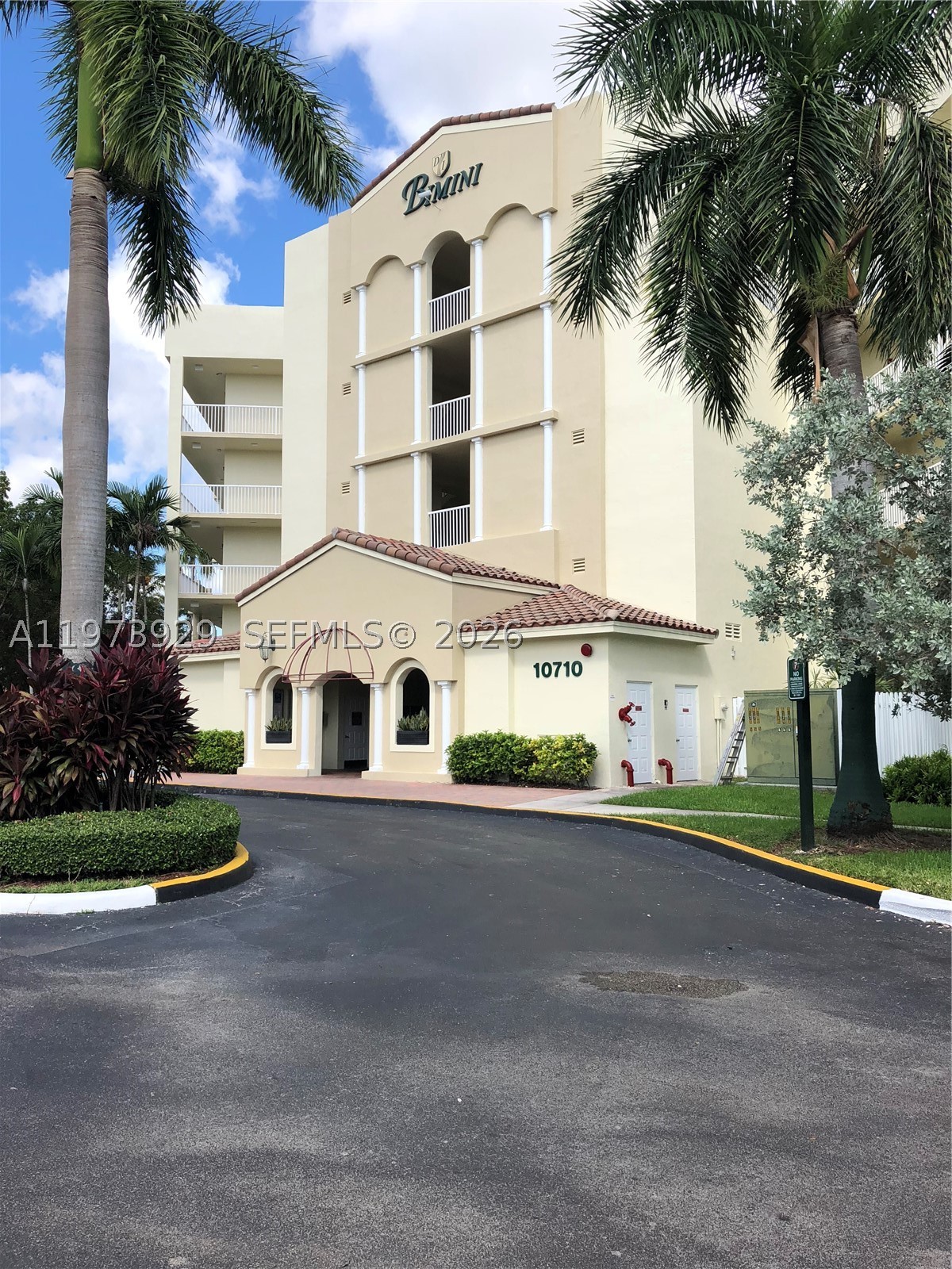 Doral photo 2