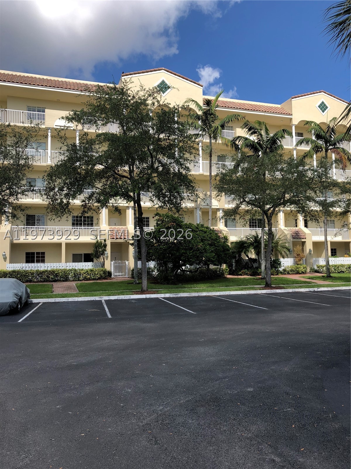 Doral photo 3