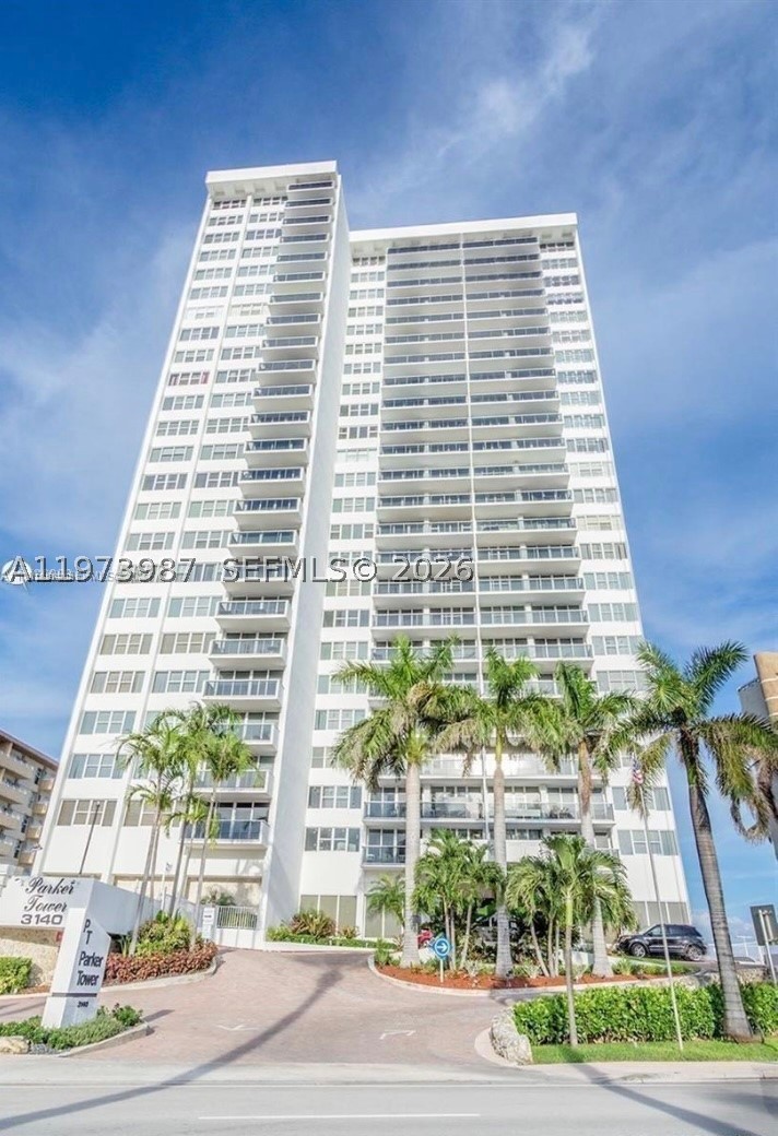 Hallandale Beach photo 3