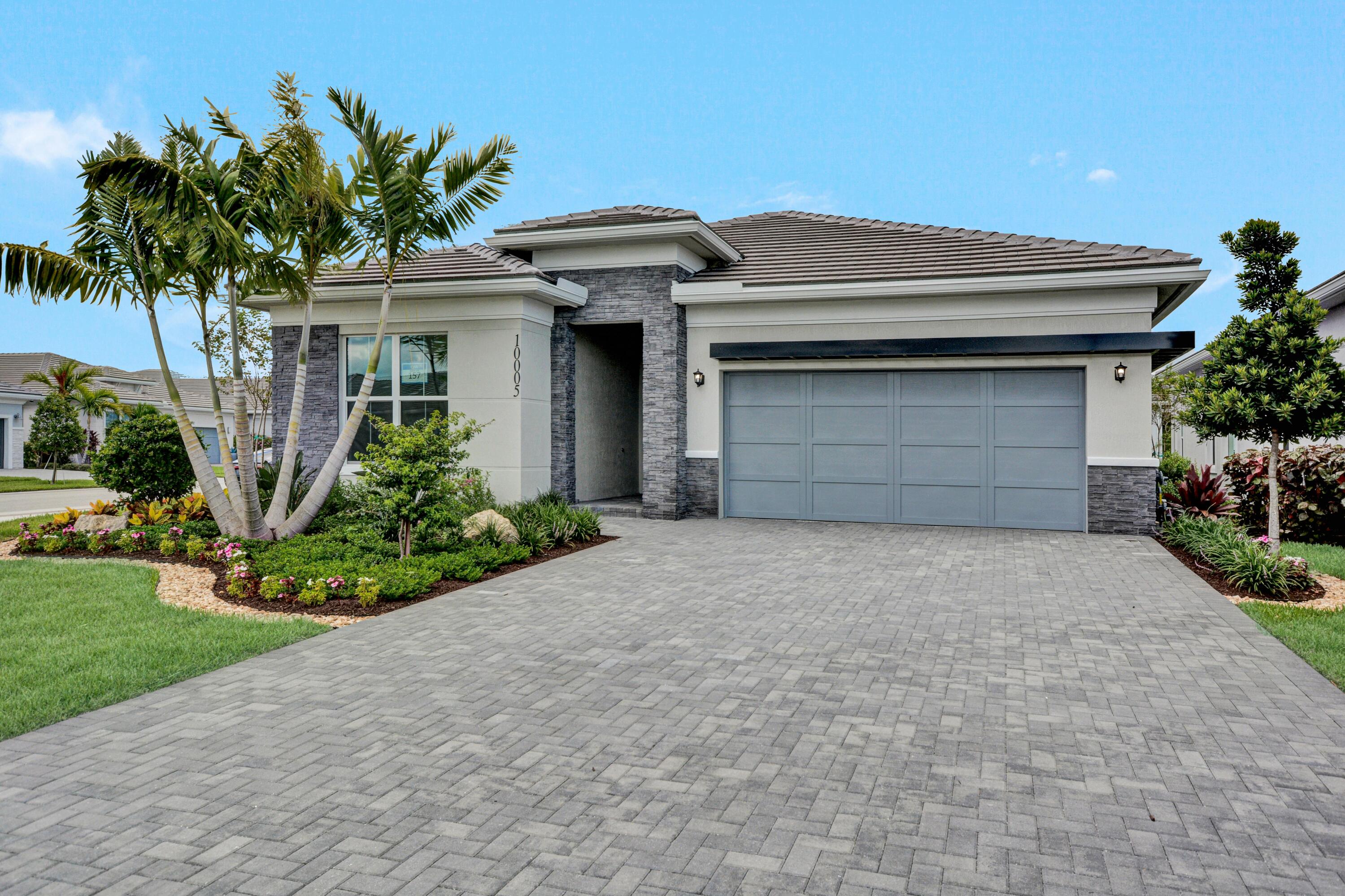 Palm Beach Gardens photo 3