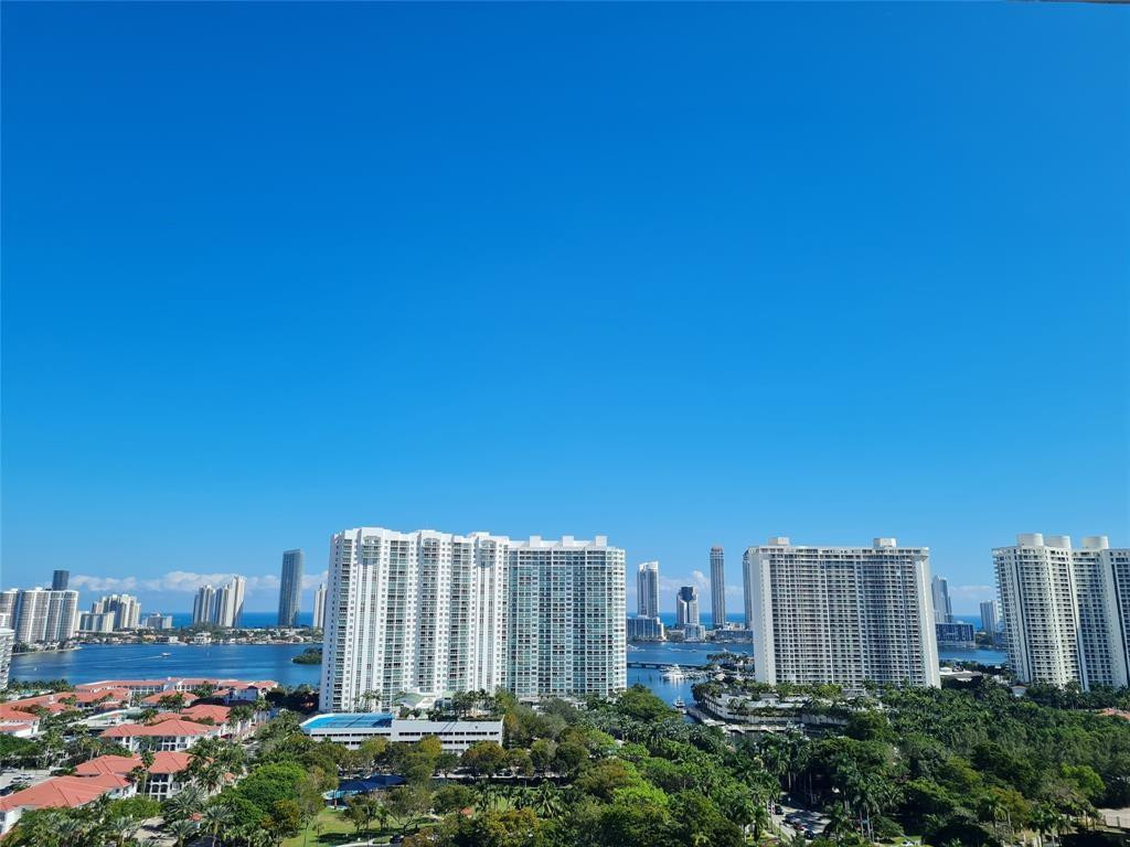 Aventura photo 3