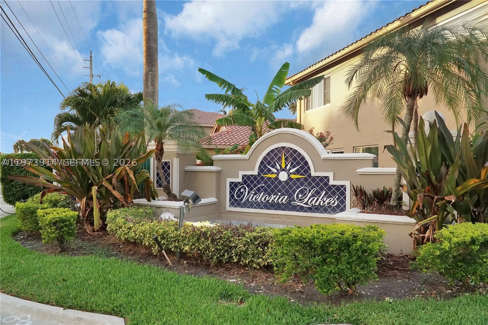 Pembroke Pines photo 2
