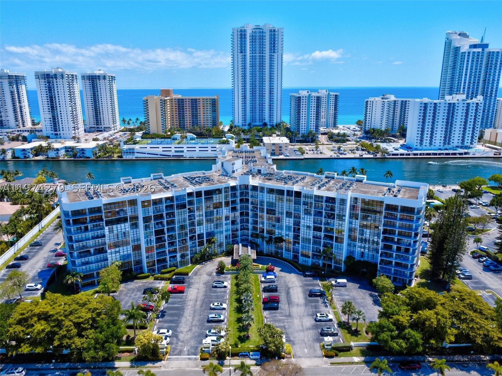 Hallandale Beach photo 1