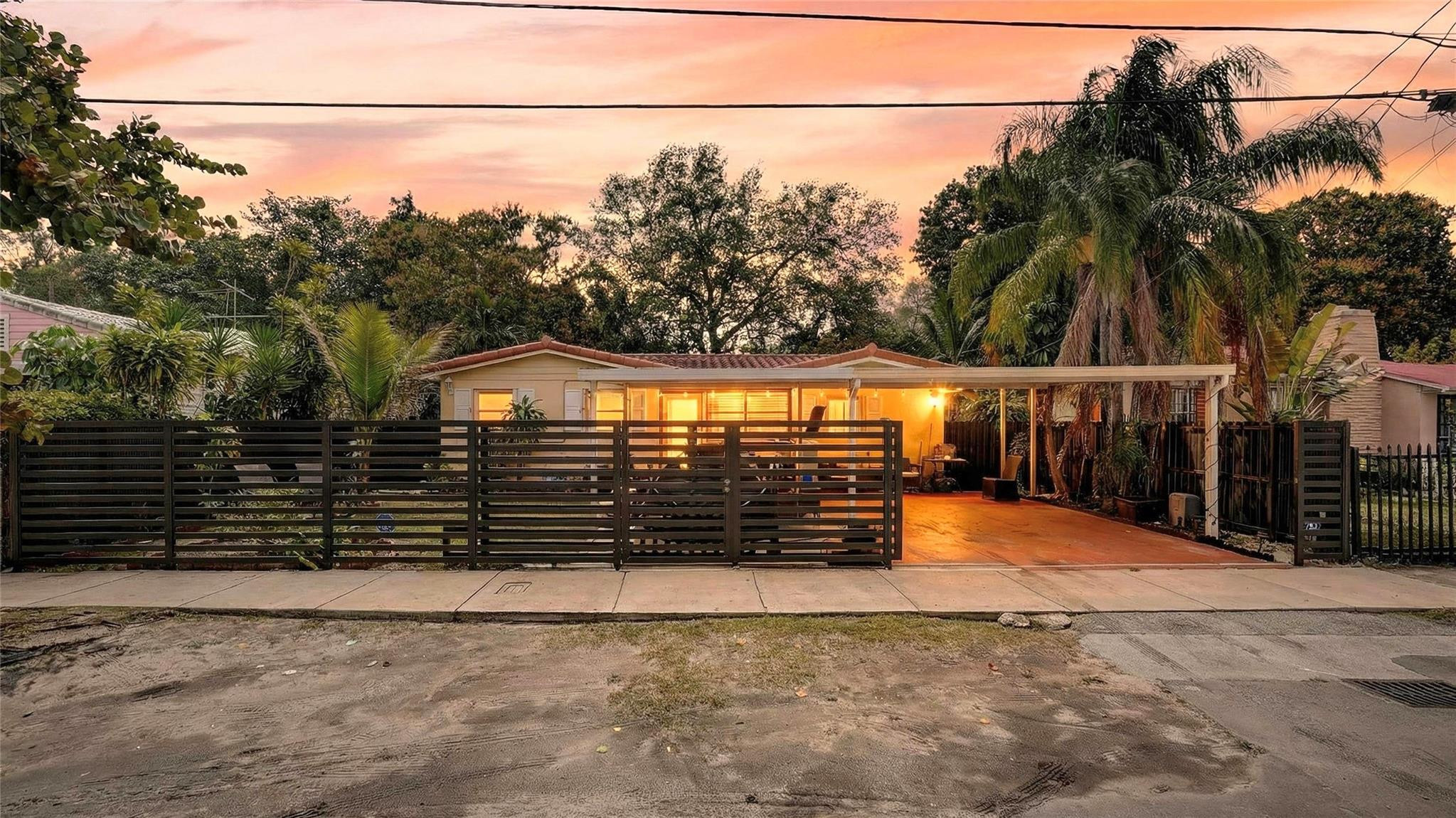 Miami photo 1