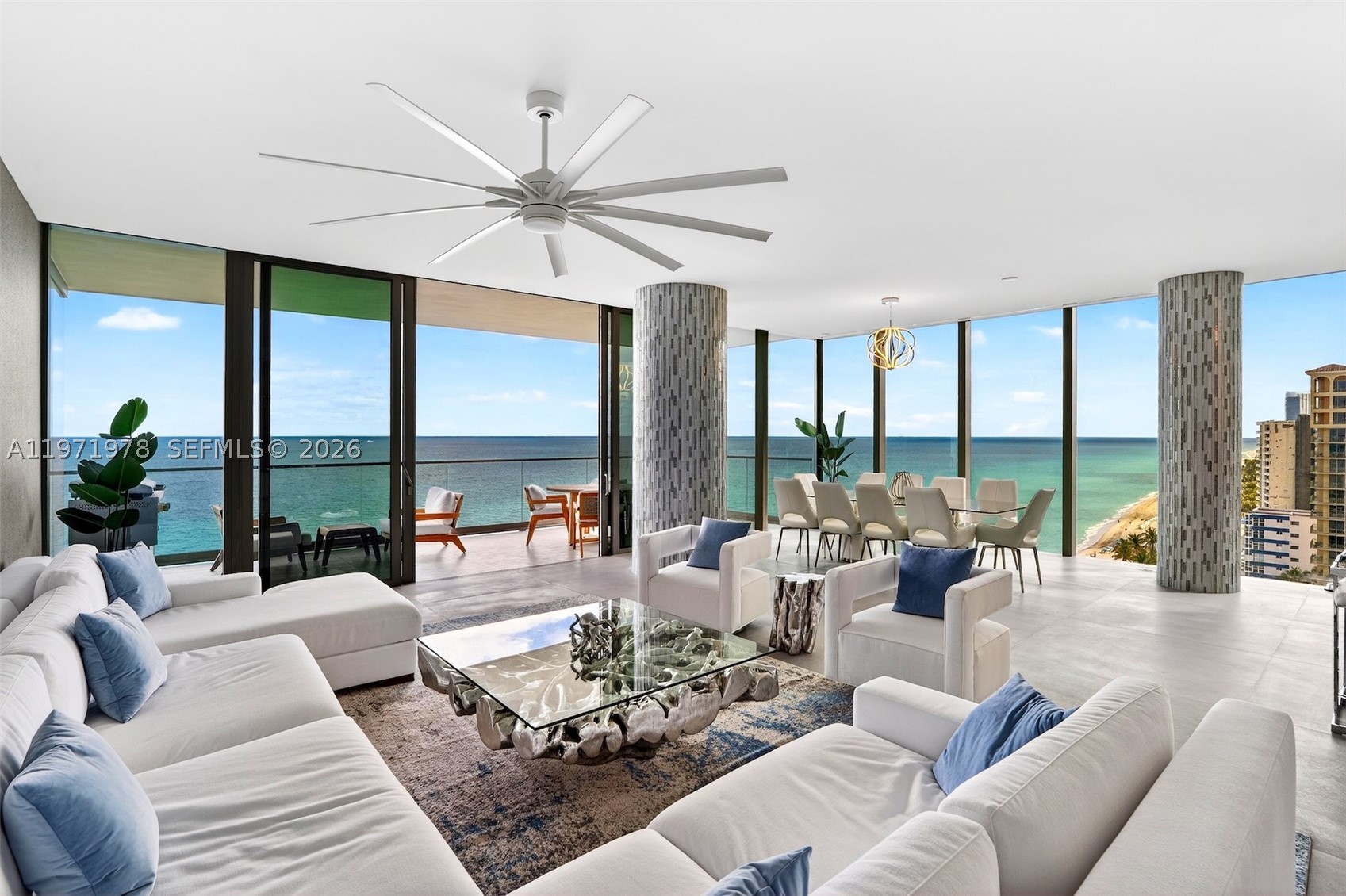 Hallandale Beach photo 1