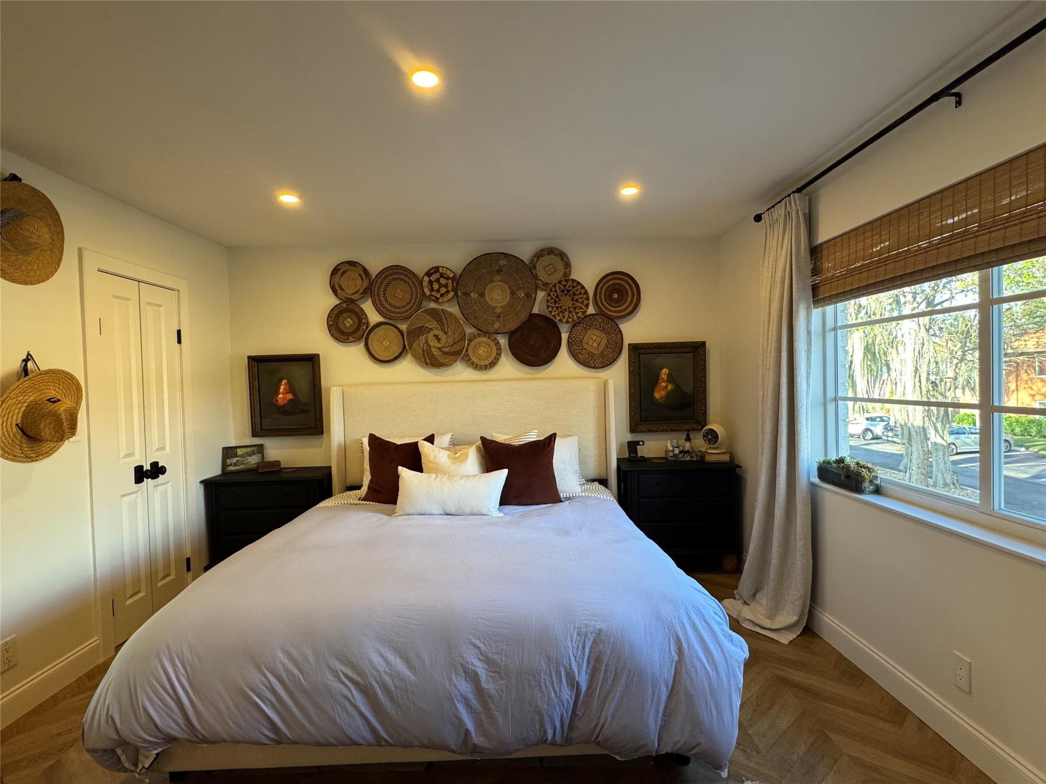Wilton Manors photo 2