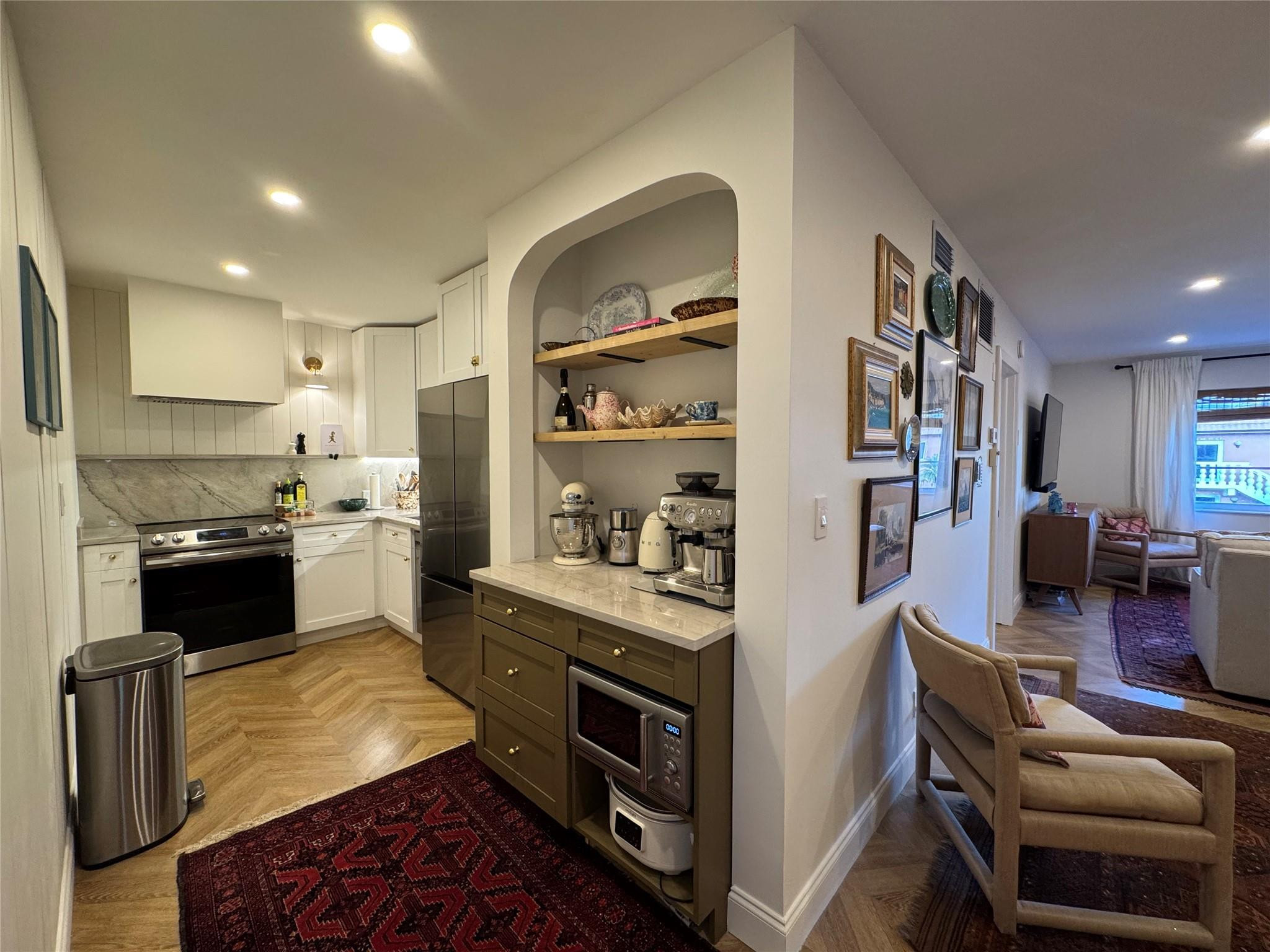 Wilton Manors photo 3