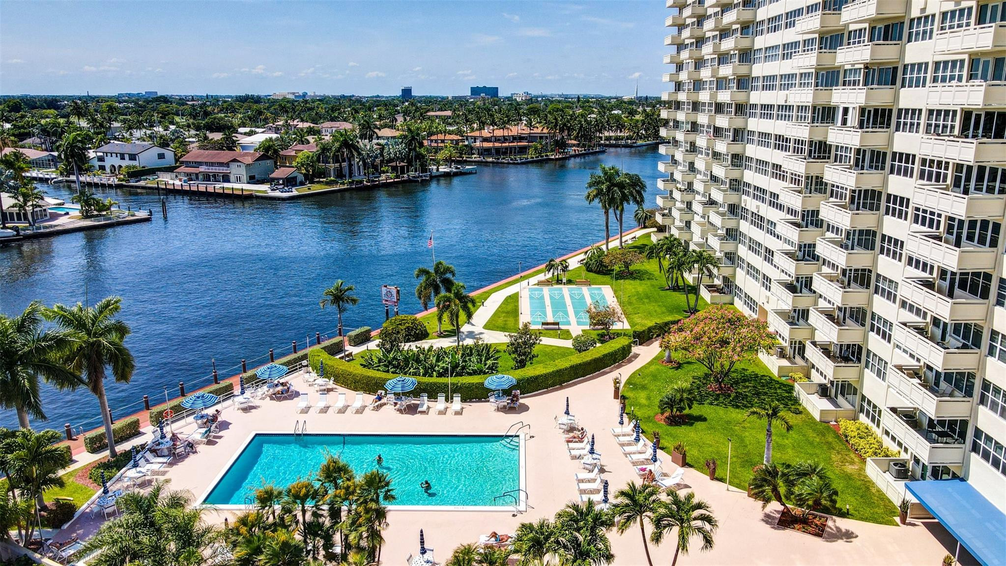 Fort Lauderdale photo 1