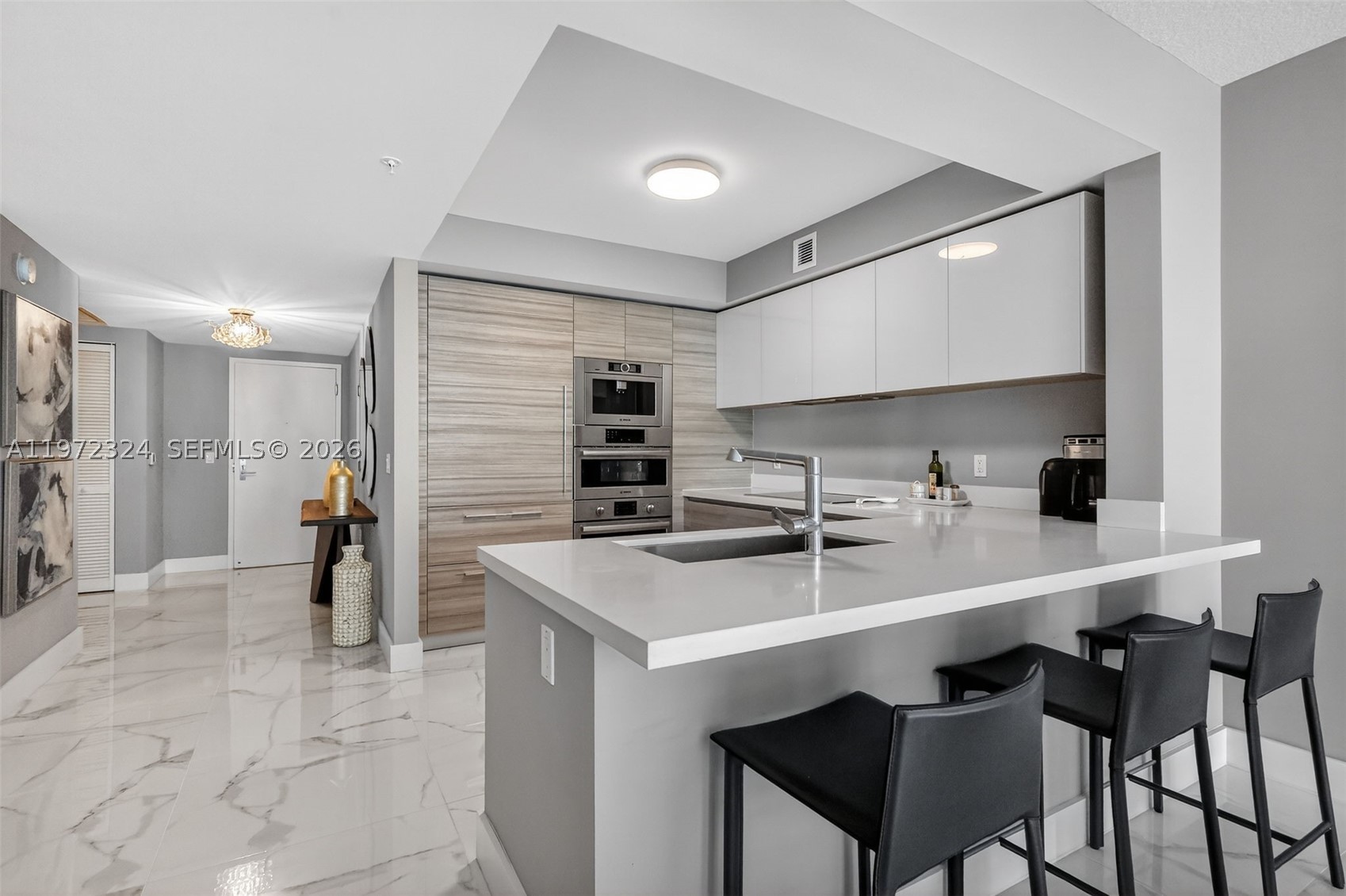 Sunny Isles Beach photo 2