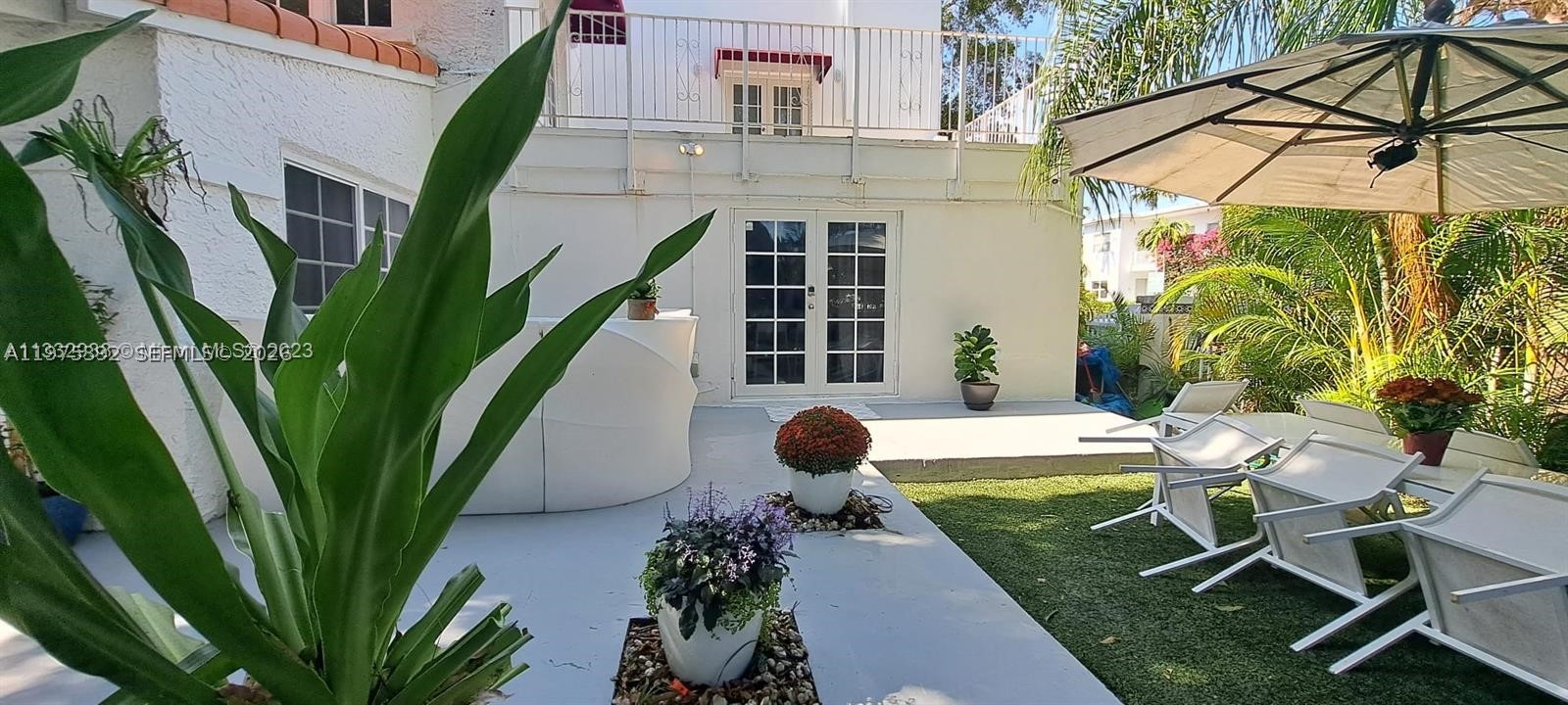 Miami Beach photo 1