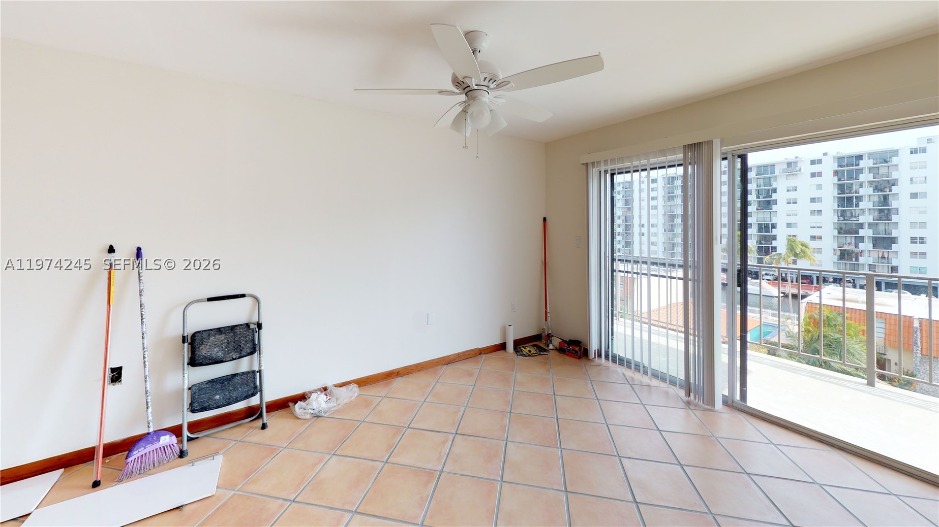 North Miami Beach photo 1