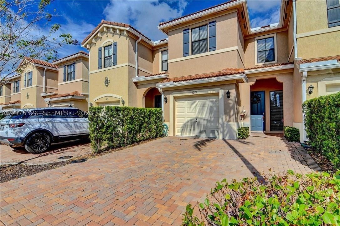 Pompano Beach photo 1