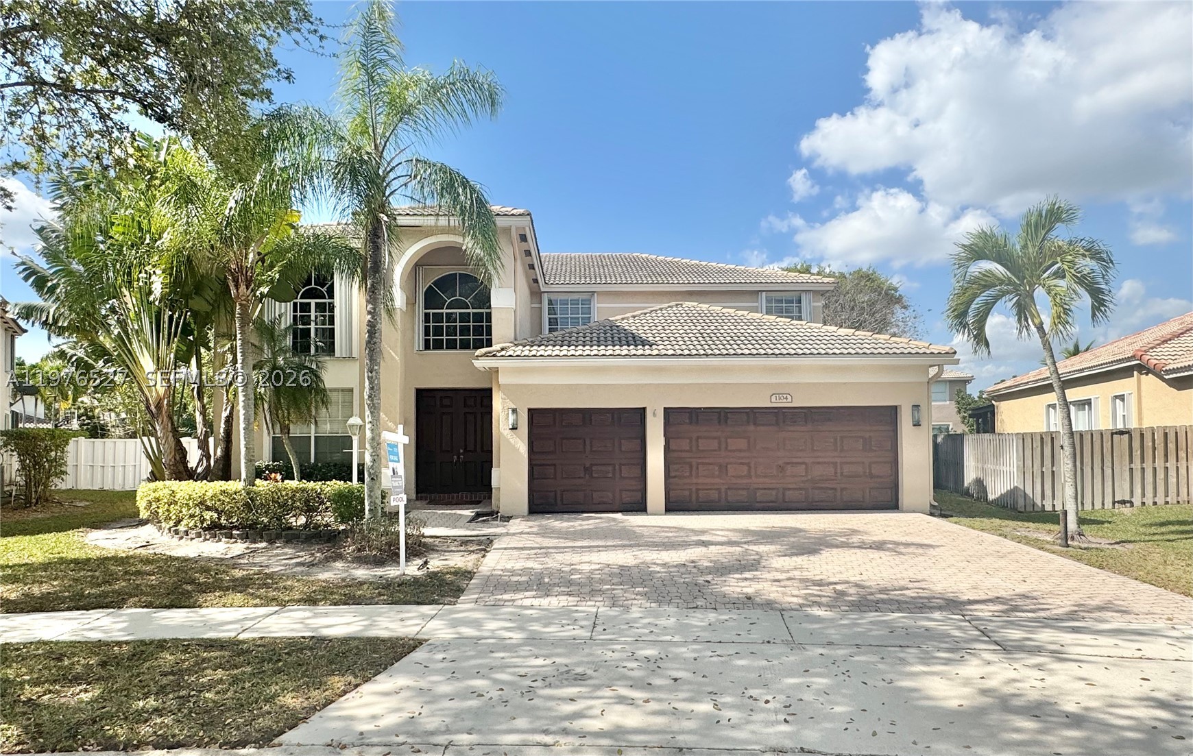Pembroke Pines photo 1