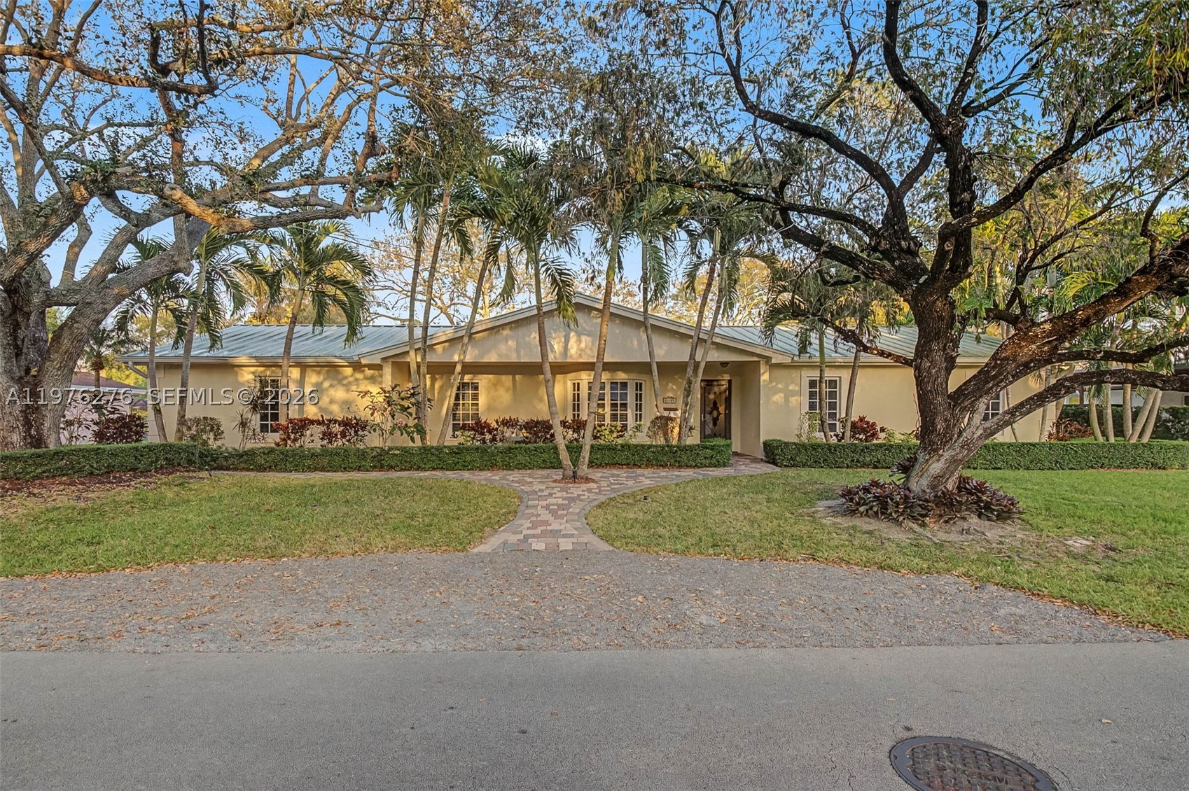 Palmetto Bay photo 1