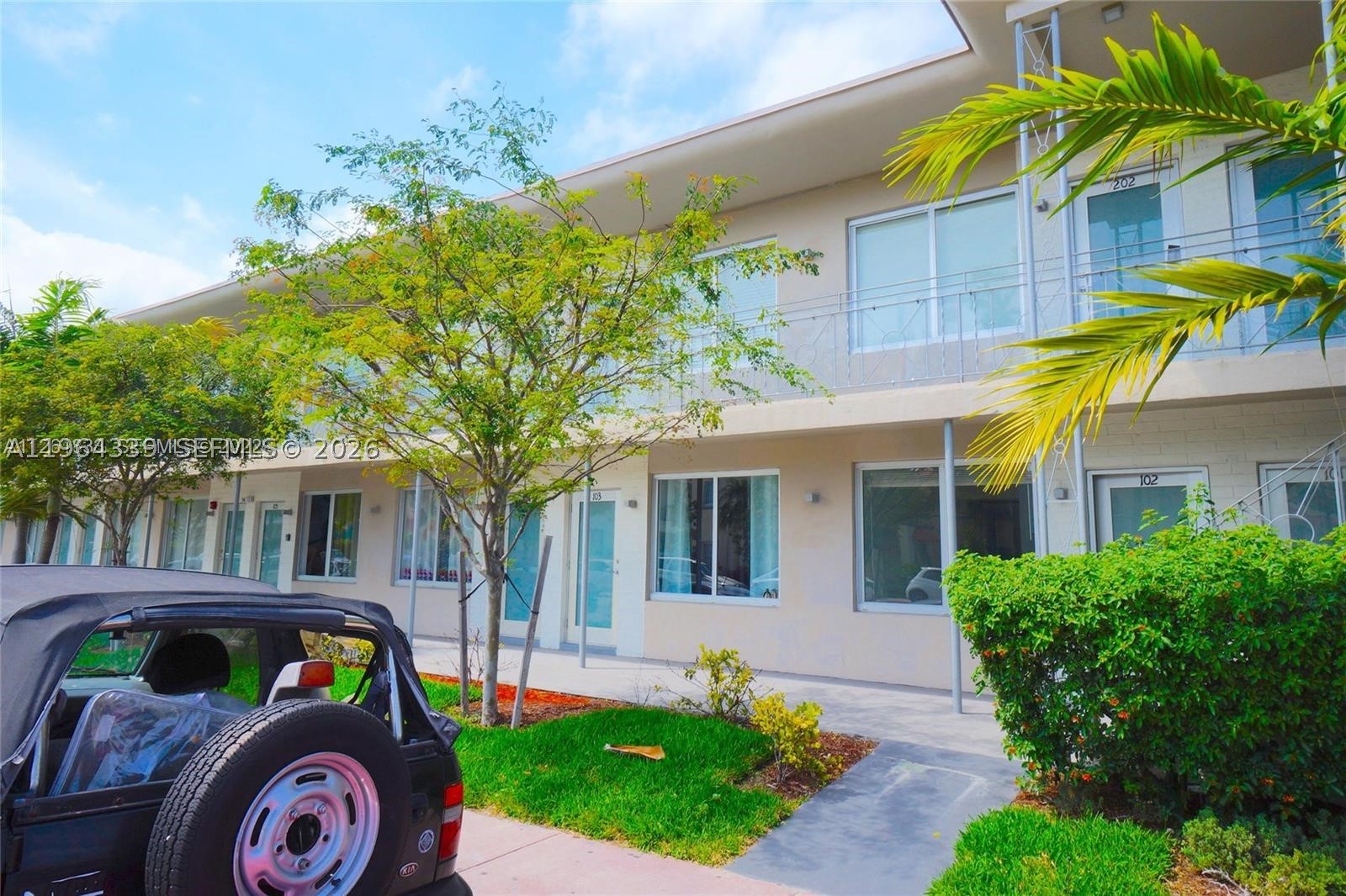 Miami Beach photo 1