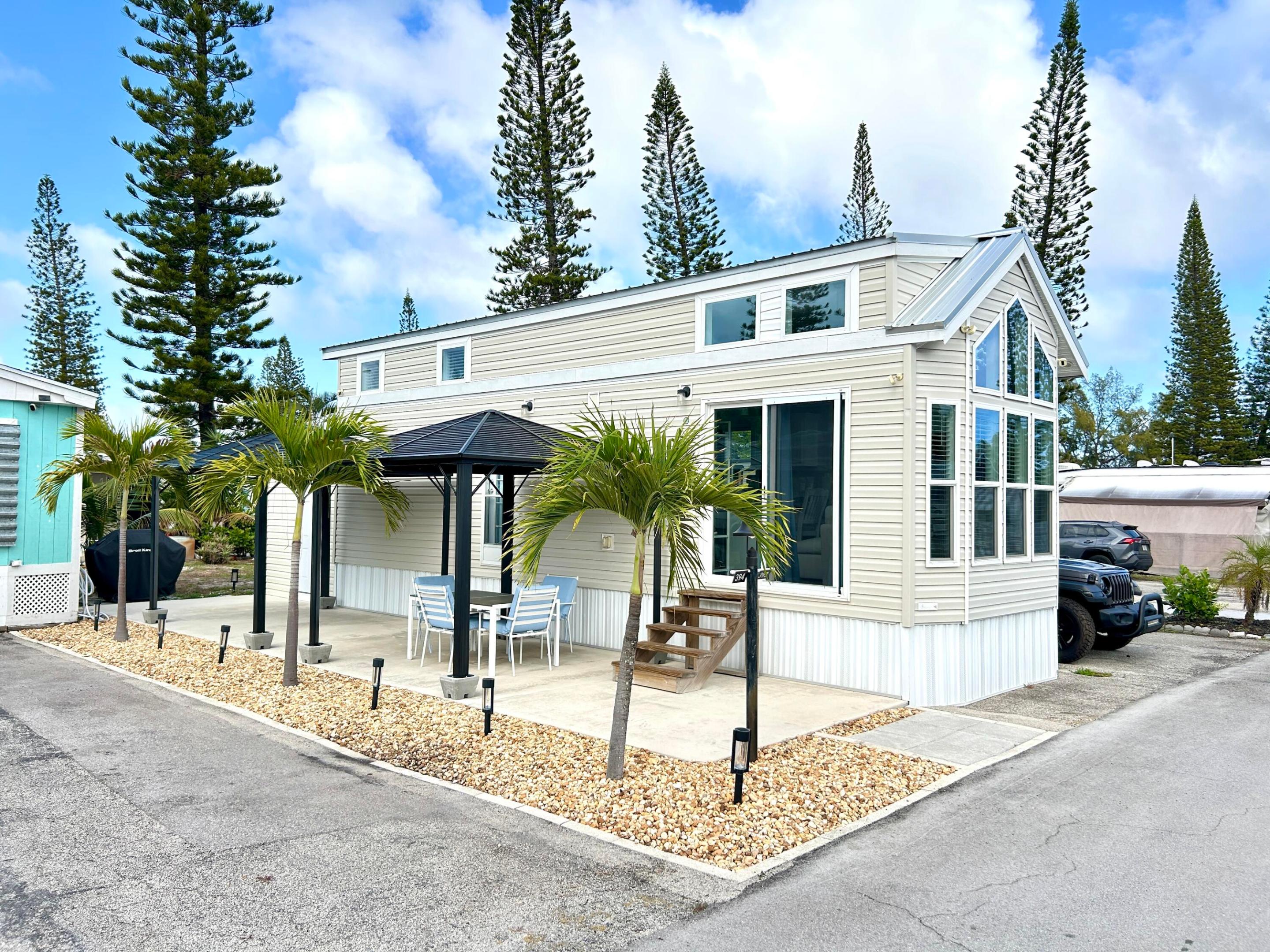 Pompano Beach photo 1