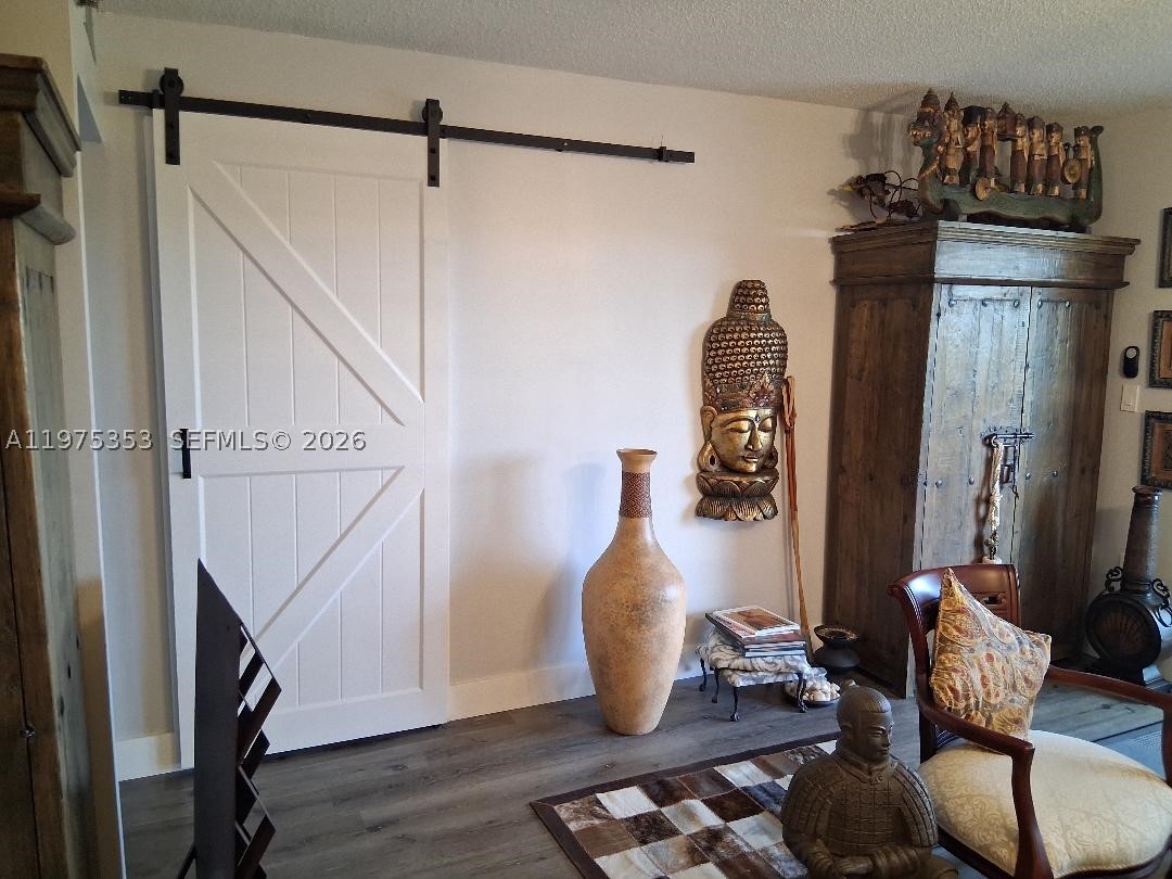 Pembroke Pines photo 1