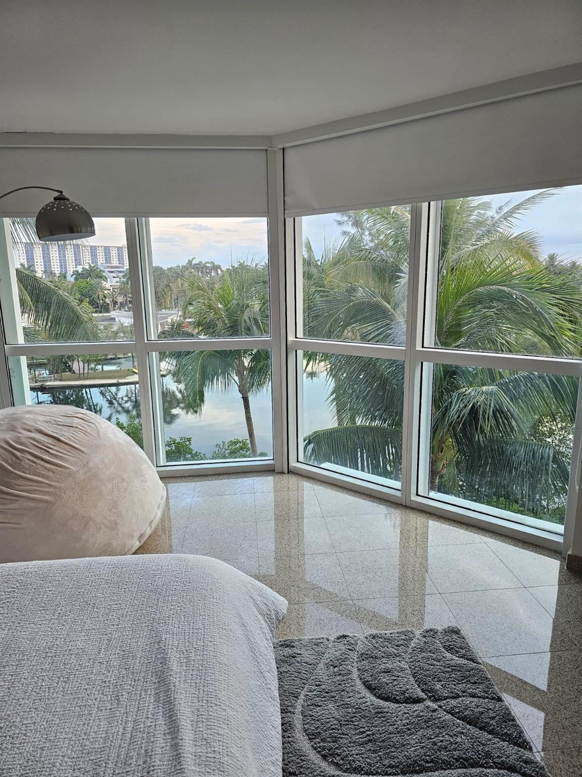 Sunny Isles Beach photo 4