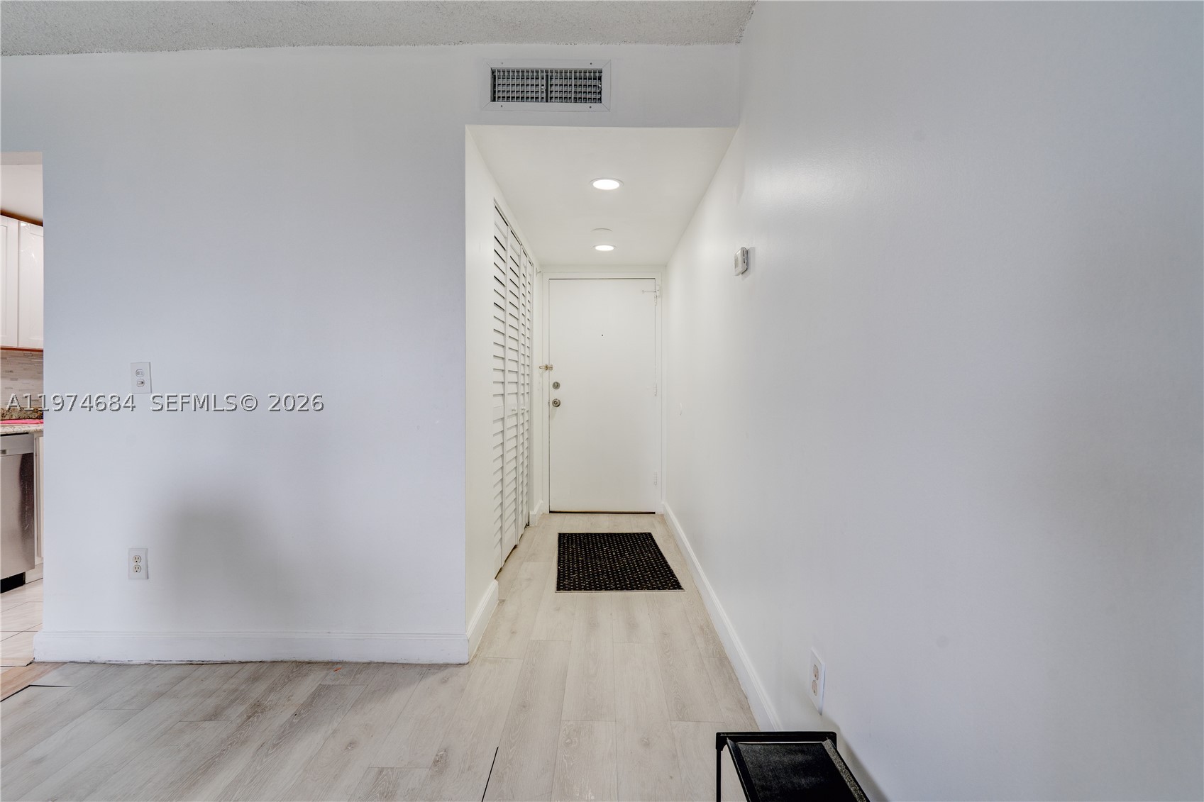 North Miami photo 3