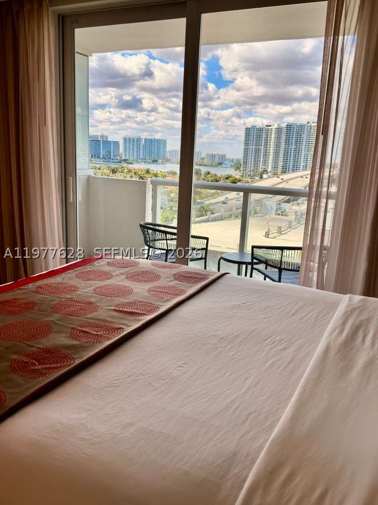 Sunny Isles Beach photo 4