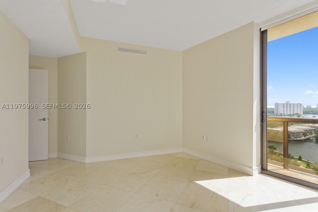 Sunny Isles Beach photo 5