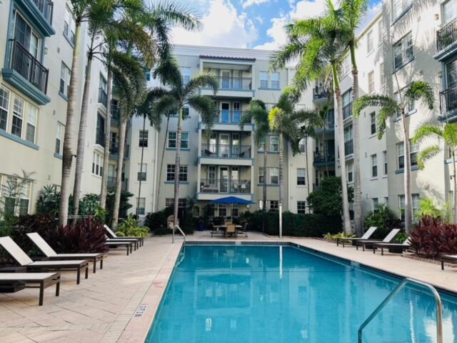 Fort Lauderdale photo 1