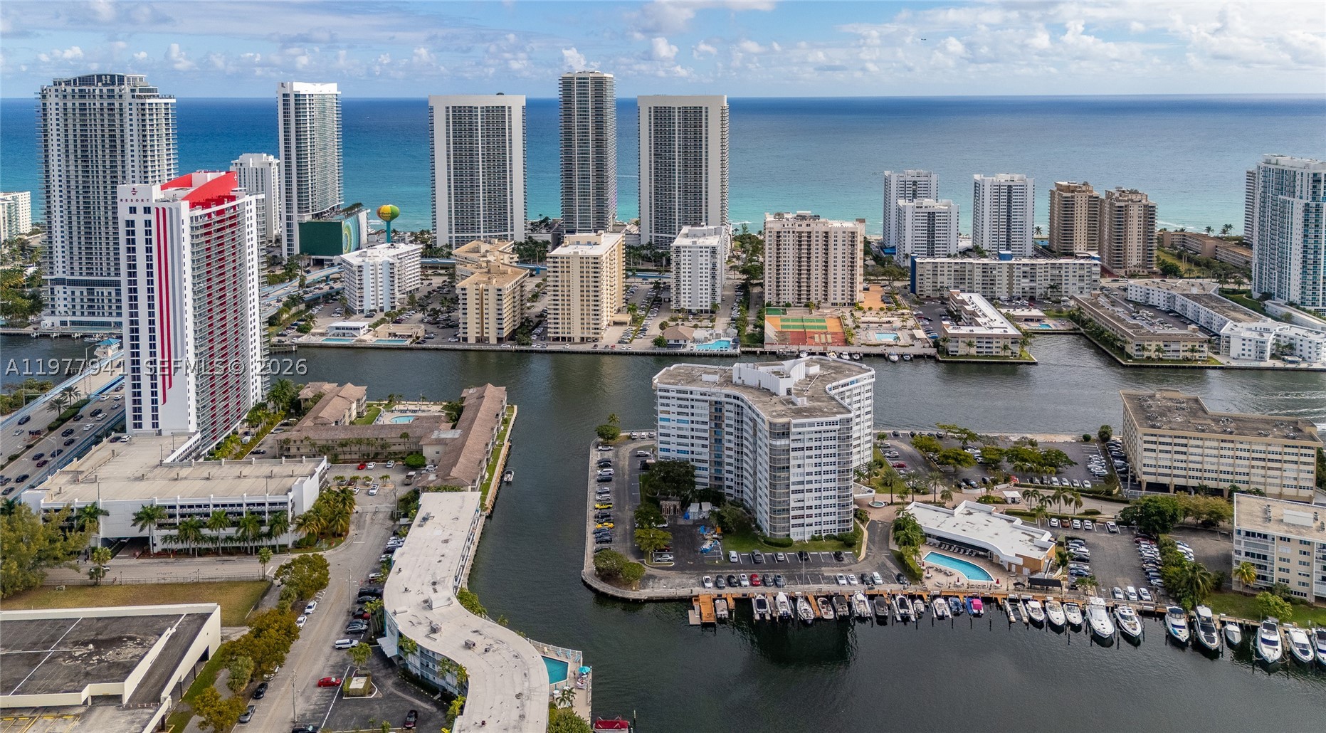 Hallandale Beach photo 3