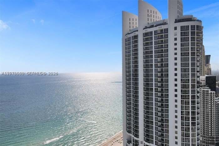 Sunny Isles Beach photo 1