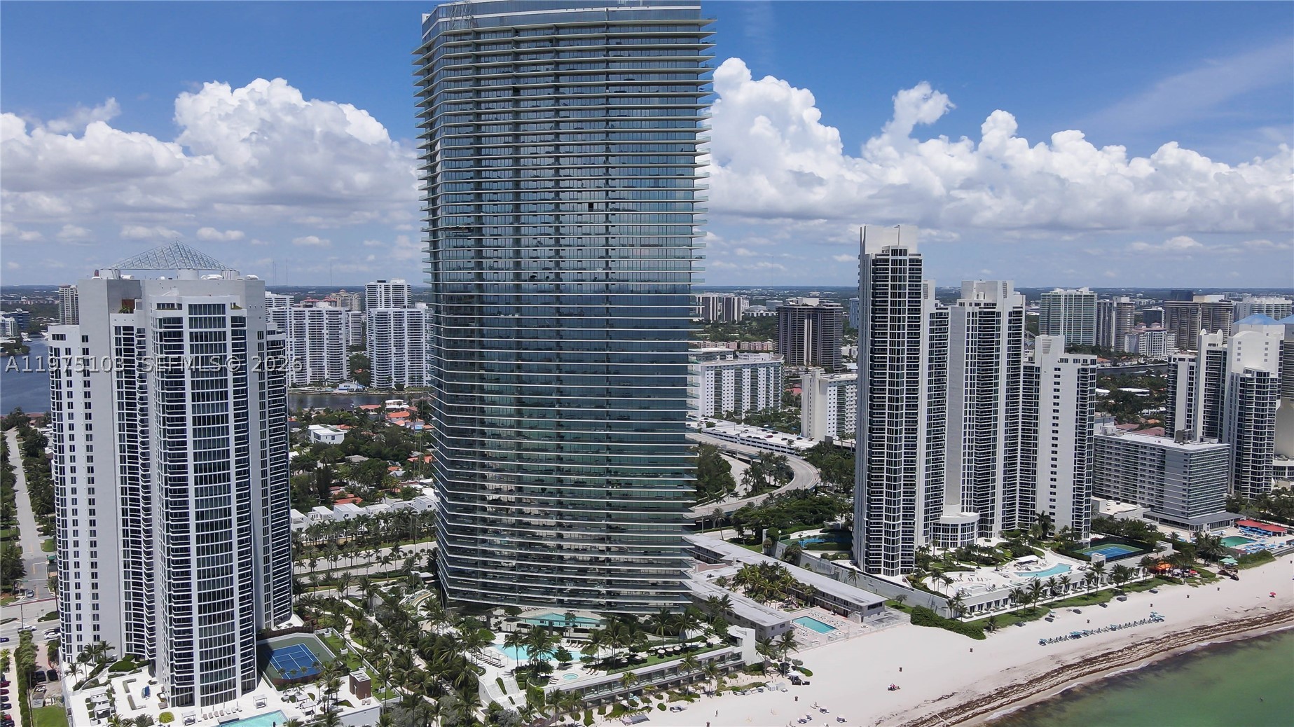 Sunny Isles Beach photo 2