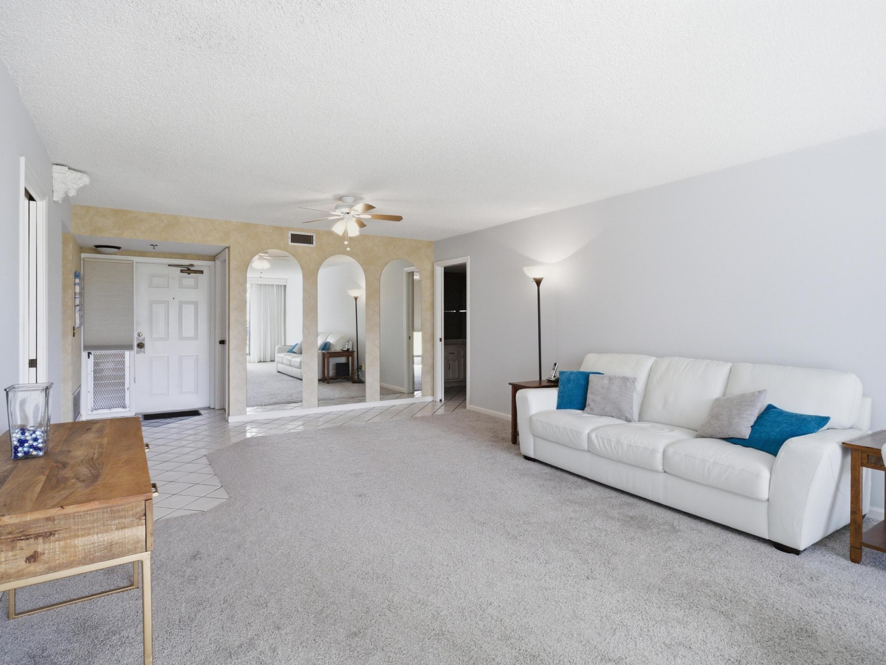 Palm Beach Gardens photo 3