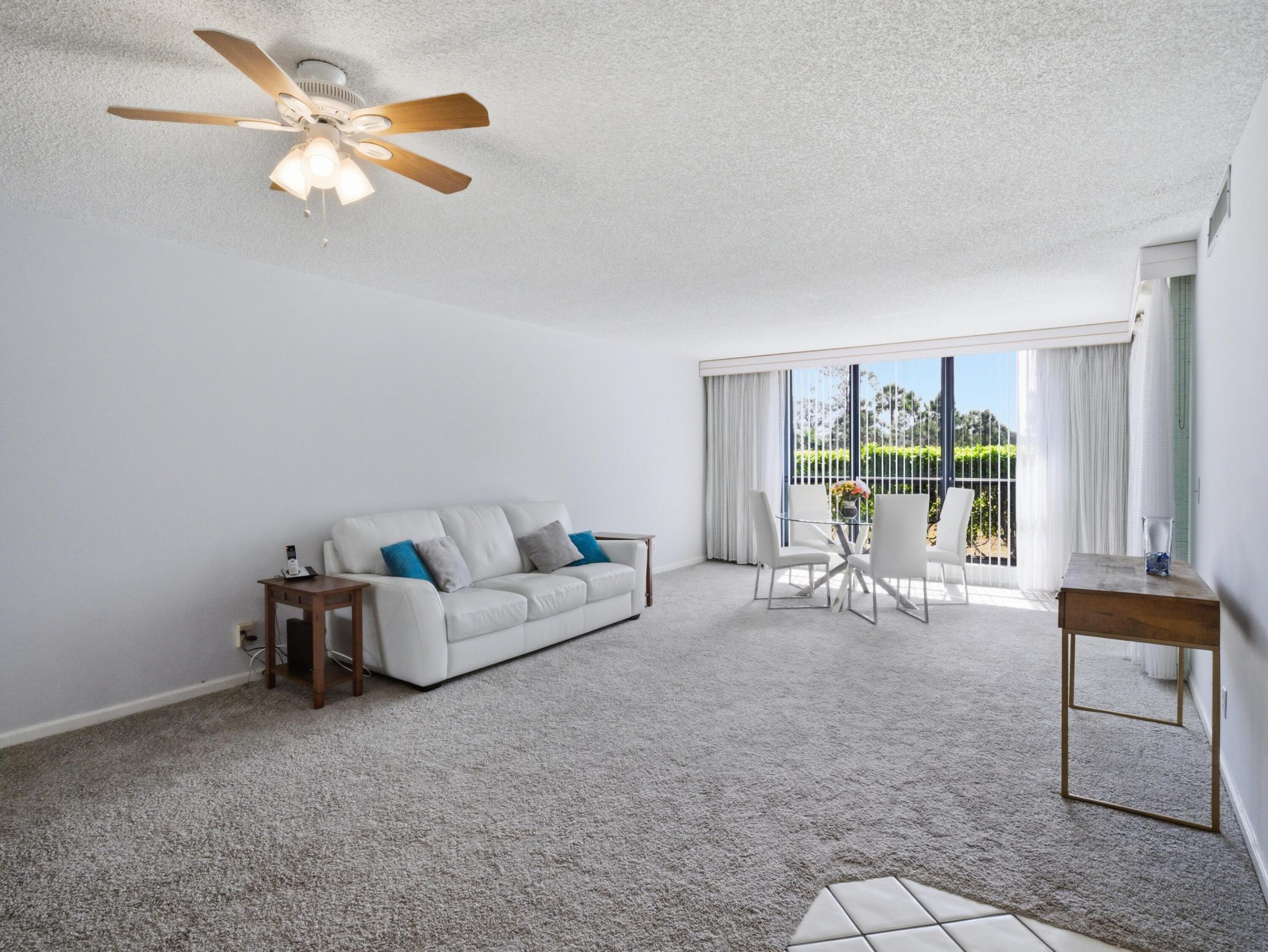Palm Beach Gardens photo 4