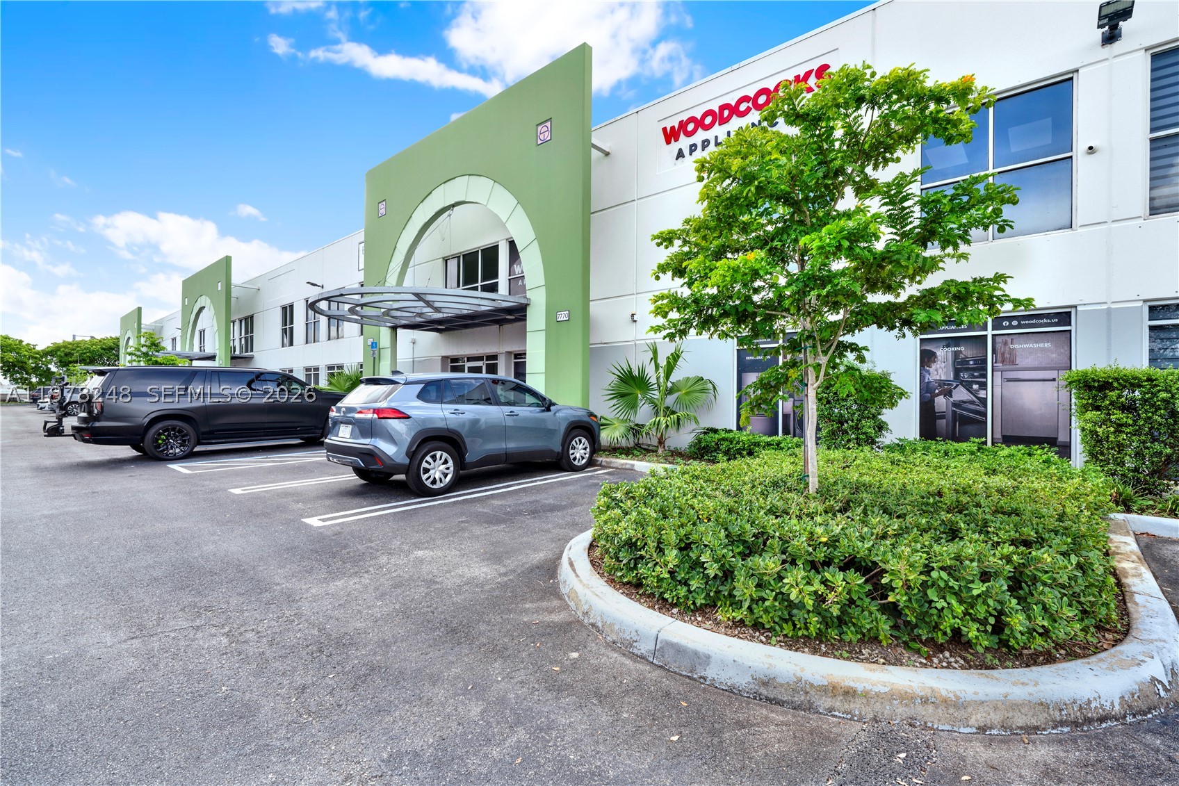 Doral photo 2