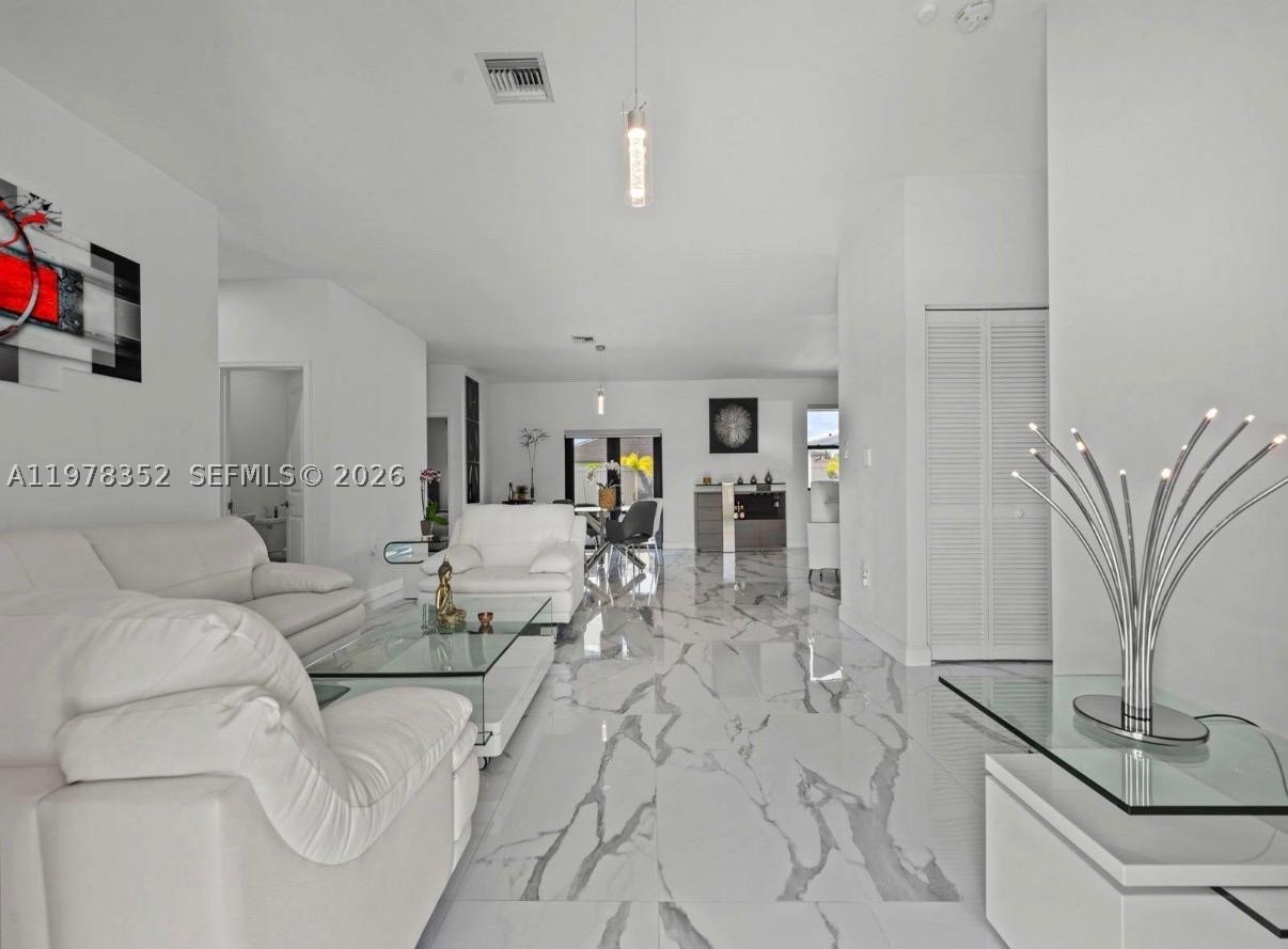 Miami photo 4