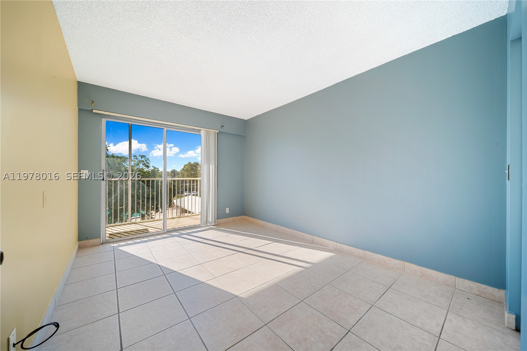 Pembroke Pines photo 5