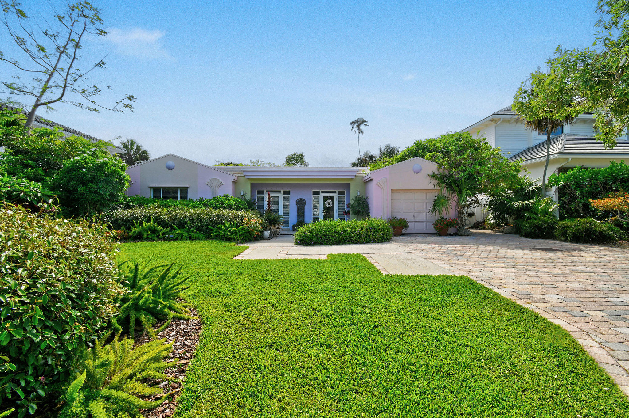 Palm Beach Gardens photo 2