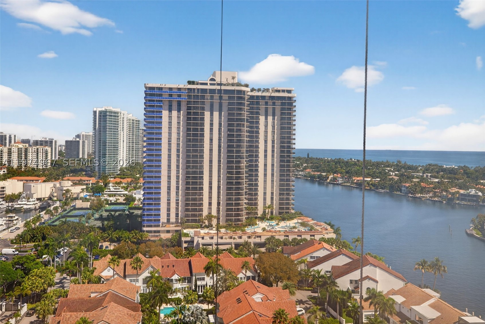 Aventura photo 2