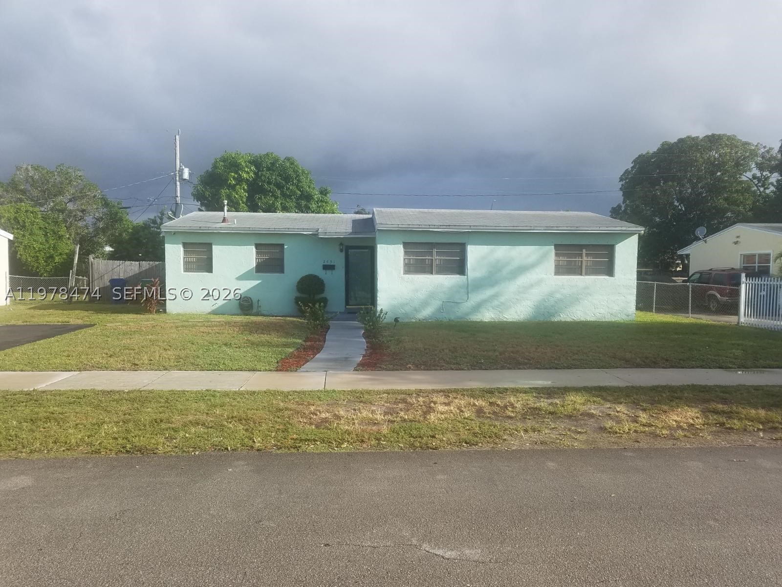 Miami Gardens photo 1