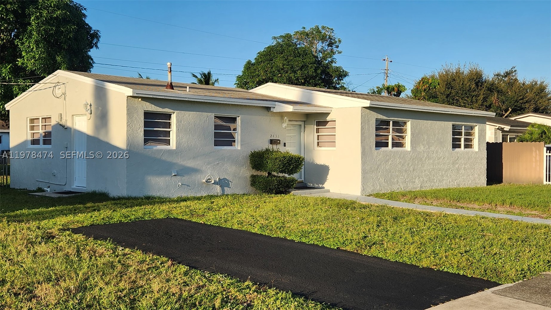Miami Gardens photo 2