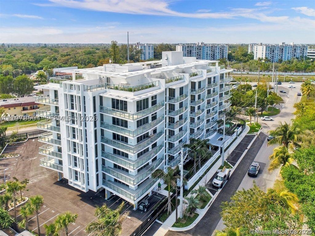 North Miami Beach photo 2