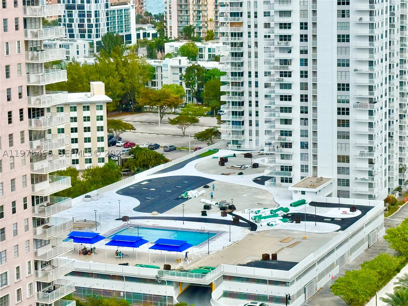 Sunny Isles Beach photo 1