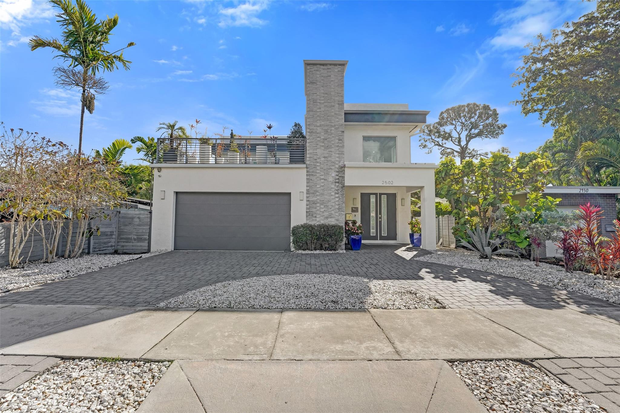 Wilton Manors photo 2