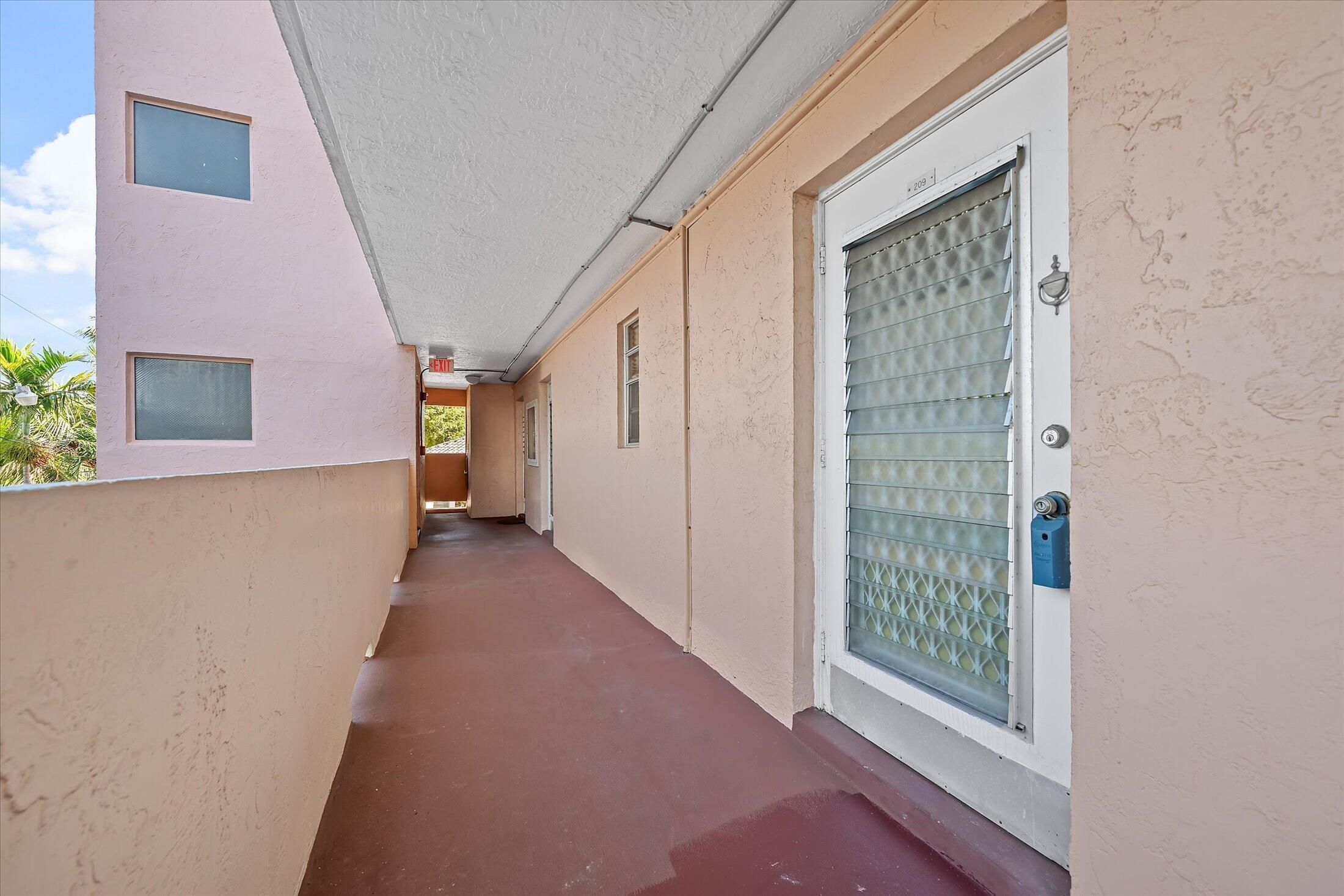Pompano Beach photo 2
