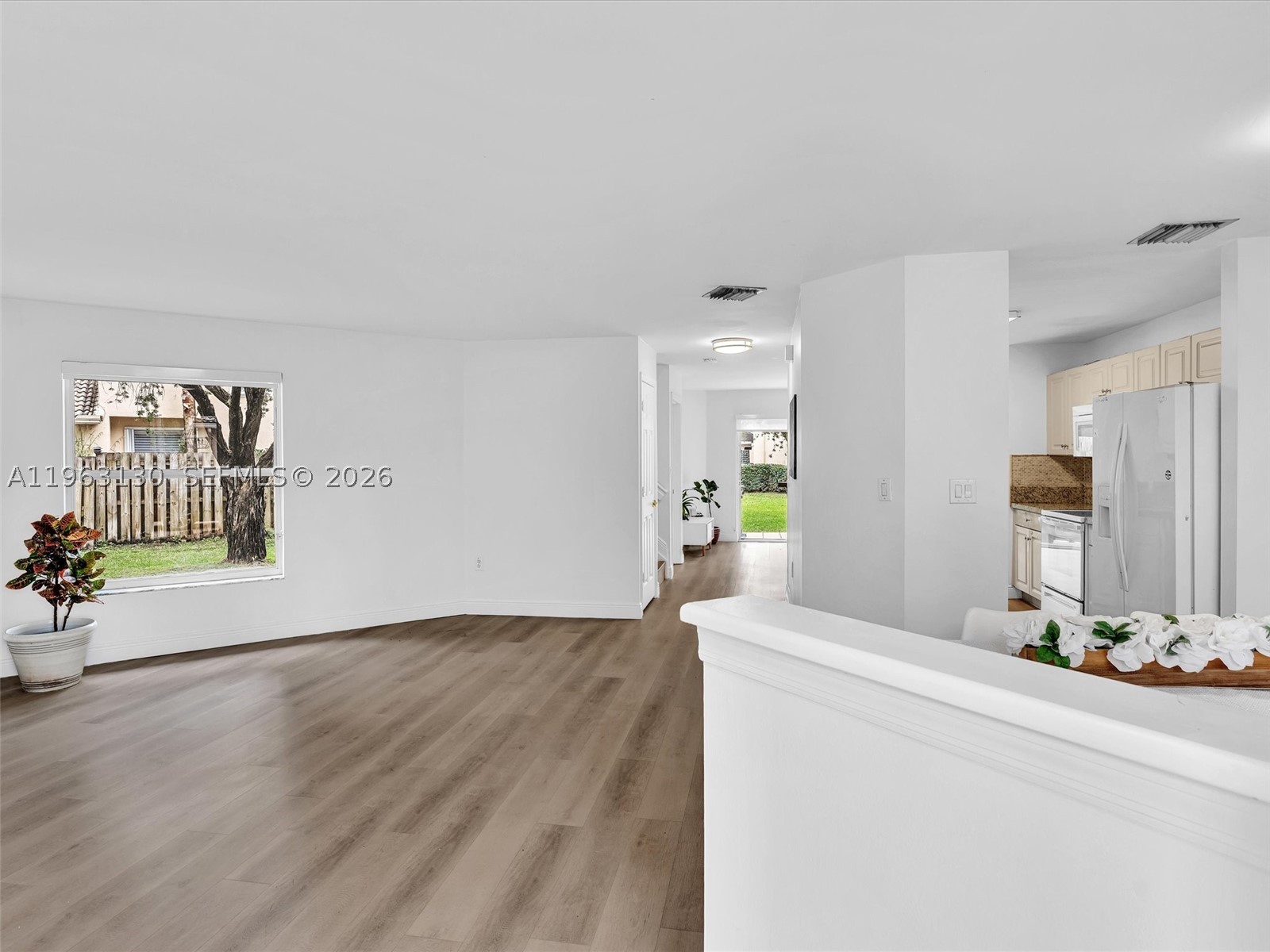Pembroke Pines photo 4