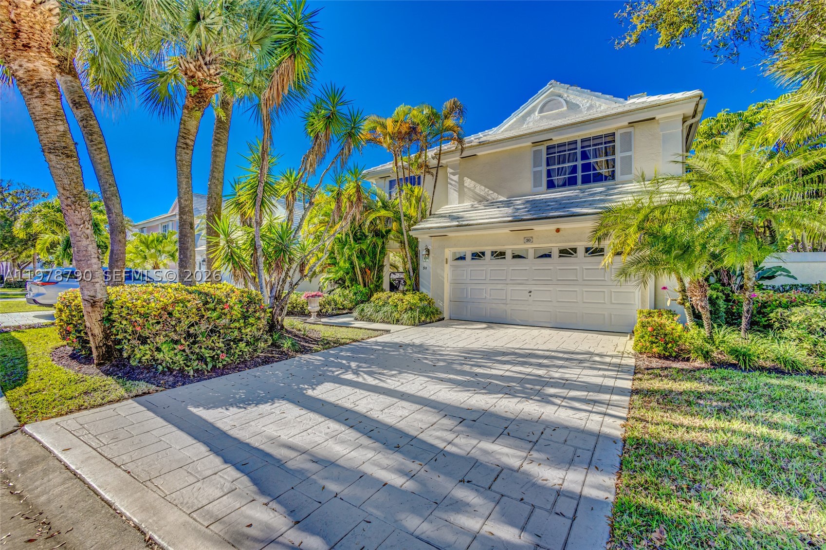 Palm Beach Gardens photo 1