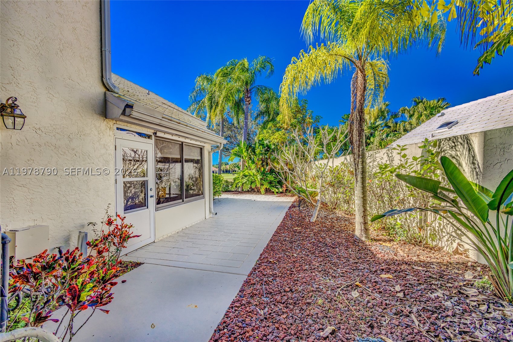 Palm Beach Gardens photo 2