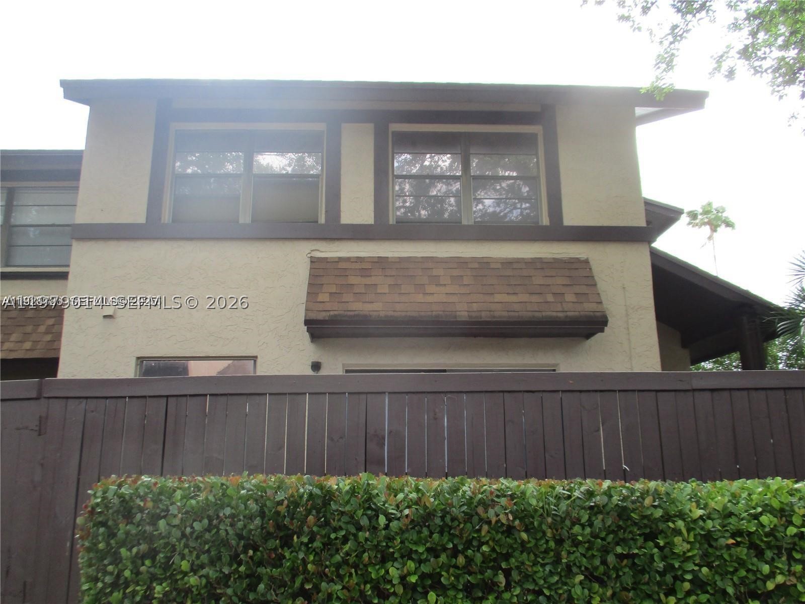 Pembroke Pines photo 1